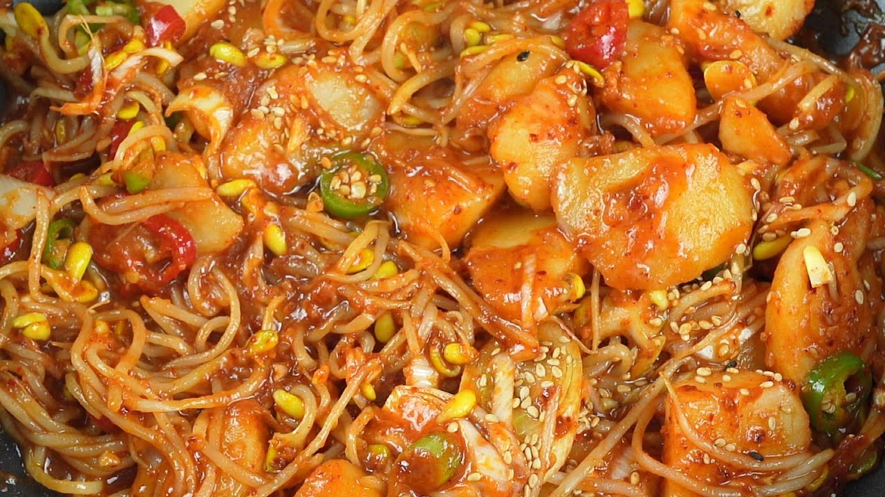 감자콩나물조림, 감자 절대 안 부서지고 포슬포슬한 감자와 아삭한 콩나물의 환상적인 만남 황금 레시피! Stir-Fried Potatoes with Bean Sprouts