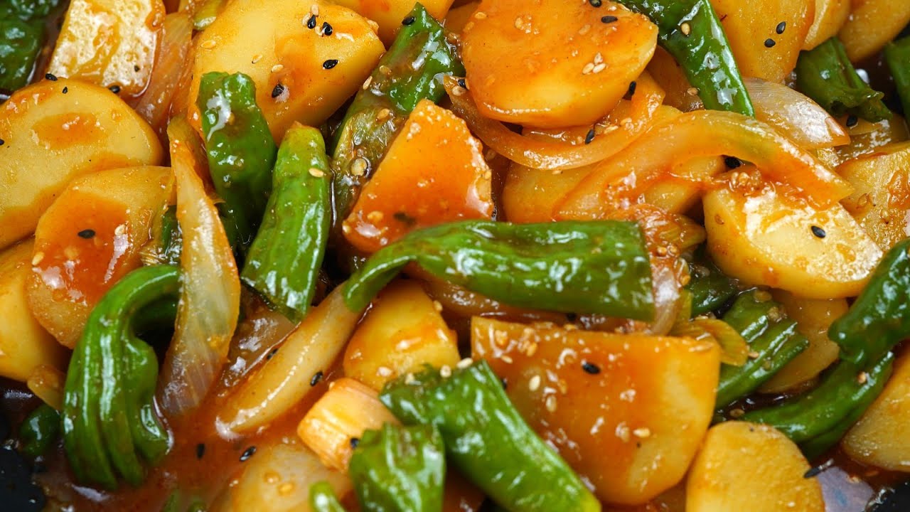 감자꽈리고추조림, 이것만 알면 성공! 실패 없이 만드는 꽈리고추 감자조림 특급 비법 Braised Potatoes with Shishito Peppers